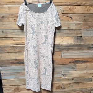 Chic Lace Short Sleeve Top in Cream